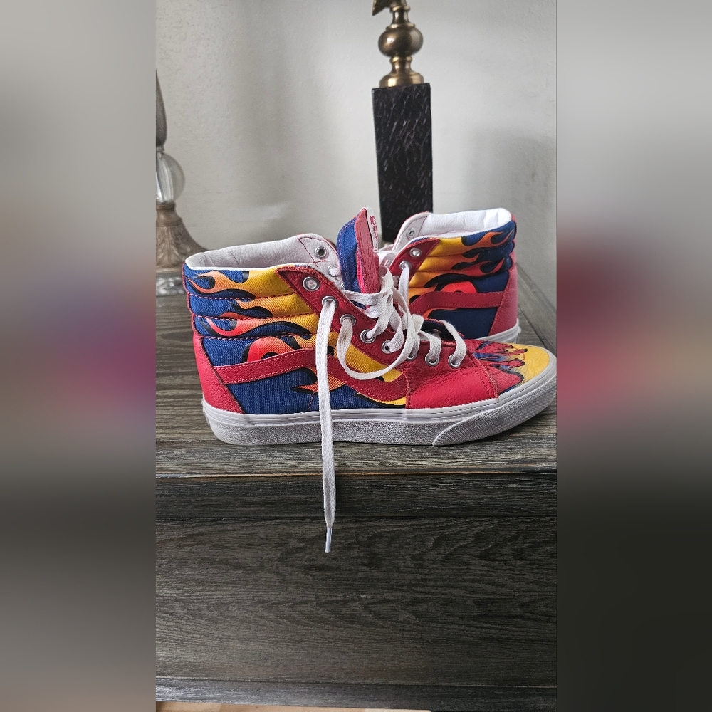 VANS TENNIS SHOES UNISEX